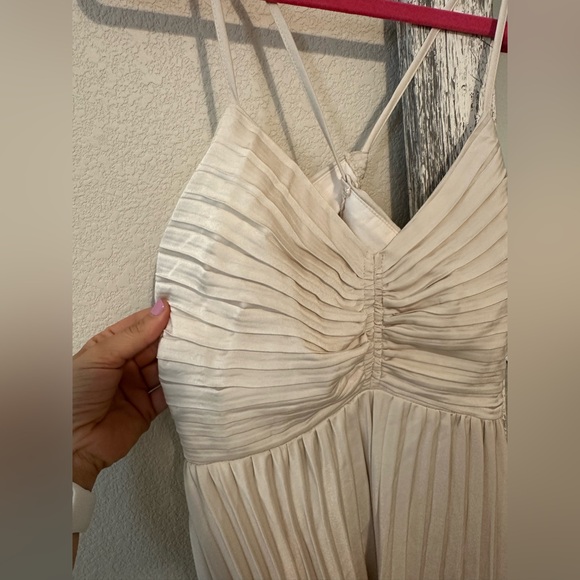 Showpo Zayla Midi Dress - size Small - color Oyster - Picture 4 of 5